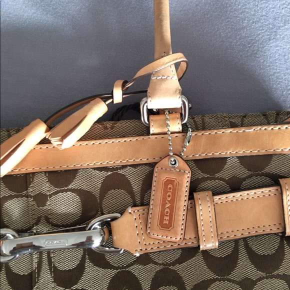 Coach classic tote - Picture 2 of 7